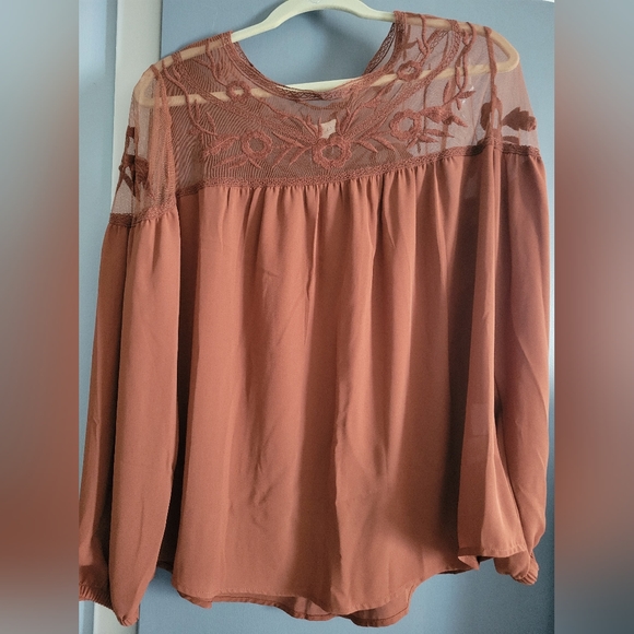 Adiva Tops - Women's NWT ADIVA sz XL brown lace trimmed flowy blouse